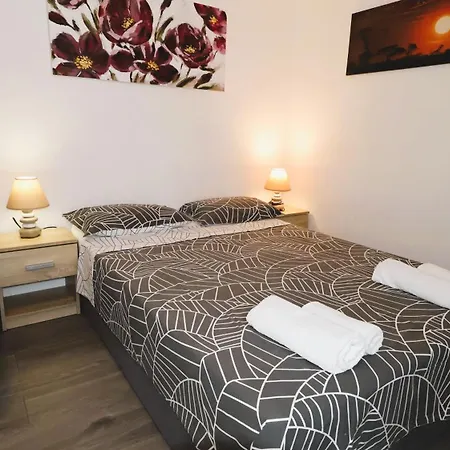 Apartamento Zdravko *
