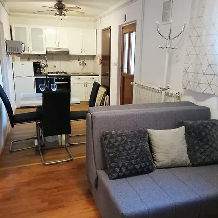 Zdravko Apartman *