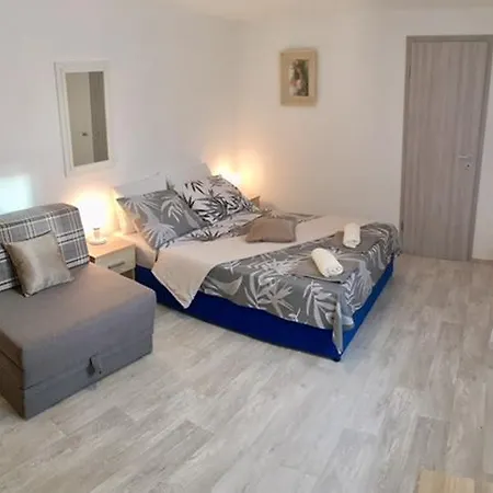 Zdravko Apartament *